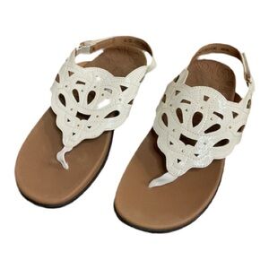Rockport Women’s Elegant White Sandals Size 8.5